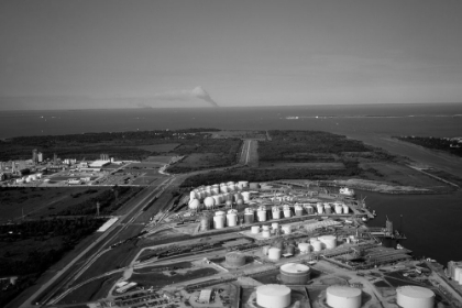Picture of REFINERY STORAGE TANKS ALONG THE HOUSTON SHIP CHANNEL-TEXAS