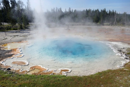 Picture of SILEX SPRING IN THE LOWER GEYSER BASIN, YELLOWSTONE NATIONAL PARK