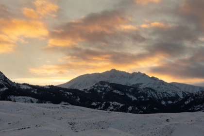 Picture of WINTER SUNSET OVER ELECTRIC PEAK, YELLOWSTONE NATIONAL PARK