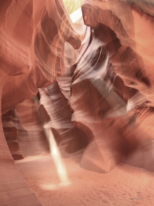 Picture of ANTELOPE CANYON SUNBEAMS I