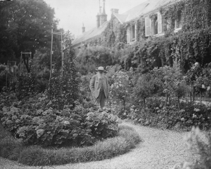 Picture of CLAUDE MONET AT HIS HOUSE AT GIVERNY 1921