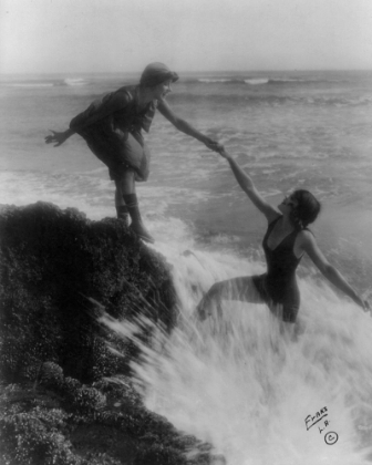 Picture of BATHING BEAUTIES AT THE SEASIDE