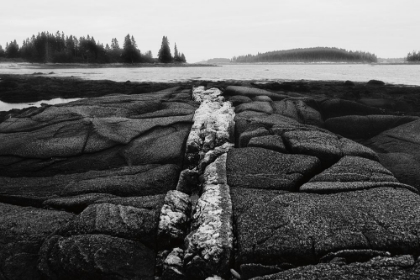 Picture of FISSURES IN MAINE