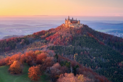 Picture of GOLDEN AUTUMN EVENING