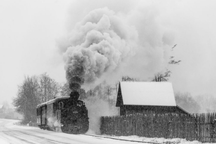 Picture of OLD TRAIN HUTULCA