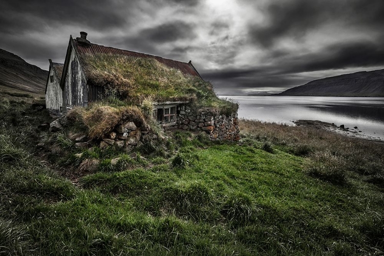 Picture of TURF AND STONES