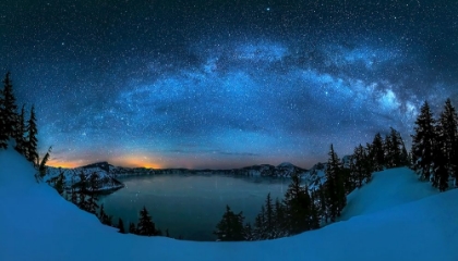Picture of STARRY NIGHT OVER THE CRATER LAKE