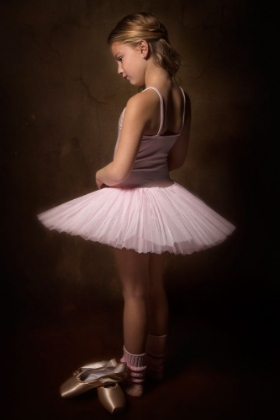 Picture of LITTLE BALLERINA