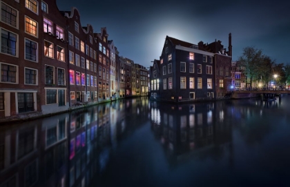 Picture of MOONLIGHT OVER AMSTERDAM