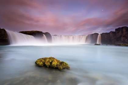 Picture of GODAFOSS AND THE MOON