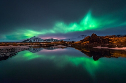 Picture of MIRRORED AURORA