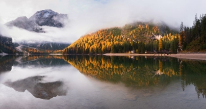 Picture of LAKE BRAIES