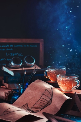 Picture of STEAMPUNK TEA (WITH GOGGLES AND BLUEPRINTS)