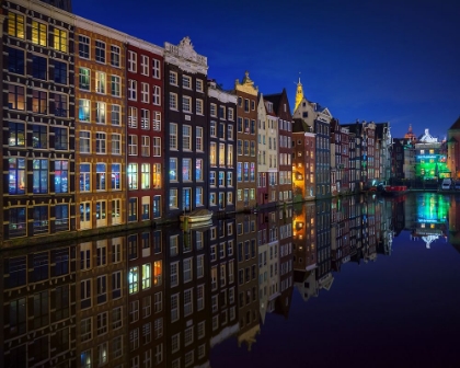 Picture of AMSTERDAM AT NIGHT 2017