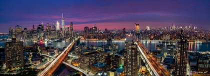 Picture of MANHATTAN SKYLINE DURING BEAUTIFUL SUNSET