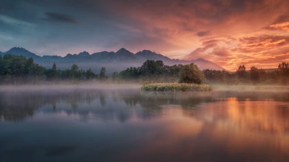 Picture of DAYBREAK BY THE LAKE