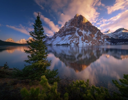 Picture of ATARDECER EN BOW LAKE.