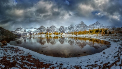 Picture of RING OF TEN PEAKS