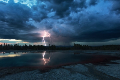 Picture of LIGHTNING ABOVE TURQUOISE POOL