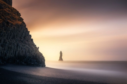 Picture of SUNRISE IN REYNISFJARA