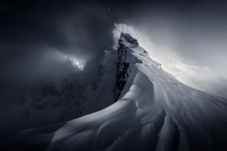 Picture of CROWN OF HIGH TATRAS