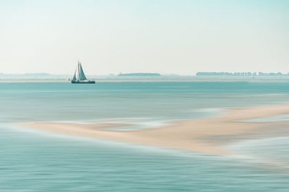 Picture of PASSING A SANDBANK