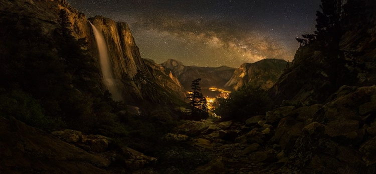 Picture of YOSEMITE FALLS