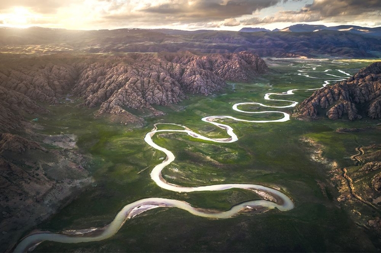 Picture of EIGHTEEN BENDS OF WATERWAY