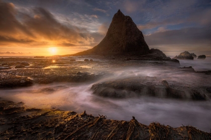 Picture of SUNSET AT MARTINS BEACH AFTER A WINTER STORM