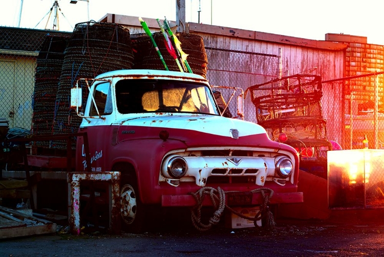 Picture of DILAPIDATED DOCKS