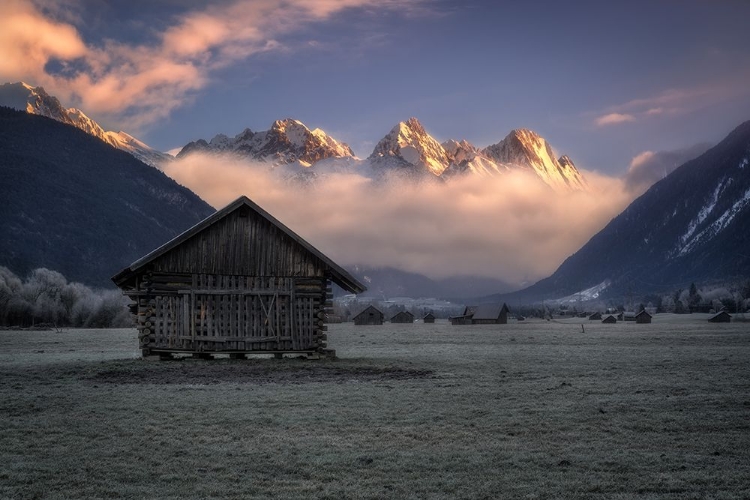 Picture of THE VALLEY OF BARNS