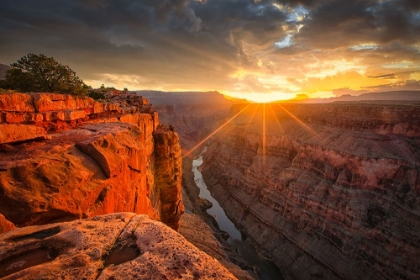Picture of SUNRISE OVER THE GRAND CANYON