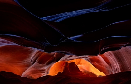 Picture of FANTASTIC SCENERY OF ANTELOPE CANYON