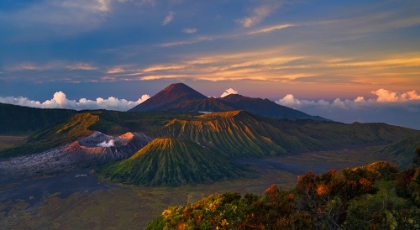 Picture of VOLCANO DAWN