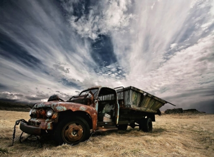 Picture of RUSTY TRUCK