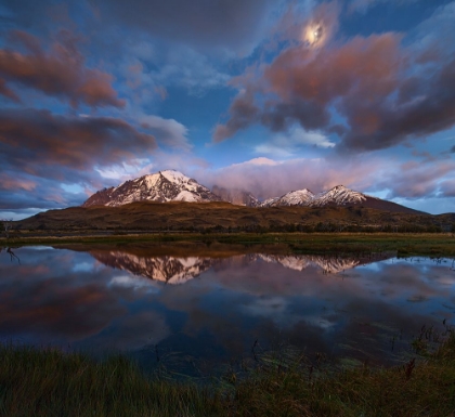 Picture of PATAGONIA: DANCE OF THE CLOUDS