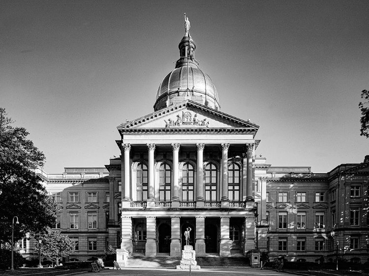 Picture of GEORGIA CAPITOL BUILDING IN ATLANTA-GEORGIA