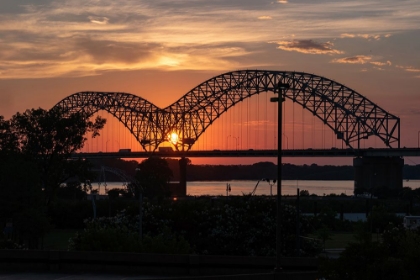 Picture of HERNANDO DE SOTO BRIDGE MEMPHIS TENNESSEE