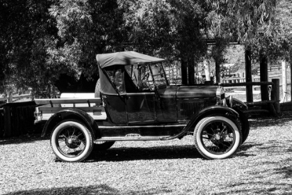 Picture of CLASSIC FLAT BED TRUCK