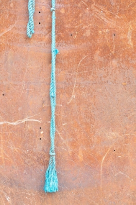 Picture of WALL AND STRING