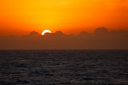 Picture of SUNSET THROUGH THE CLOUDS