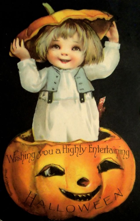 Picture of HALLOWEEN PUMPKIN HEAD CHILD.TIF