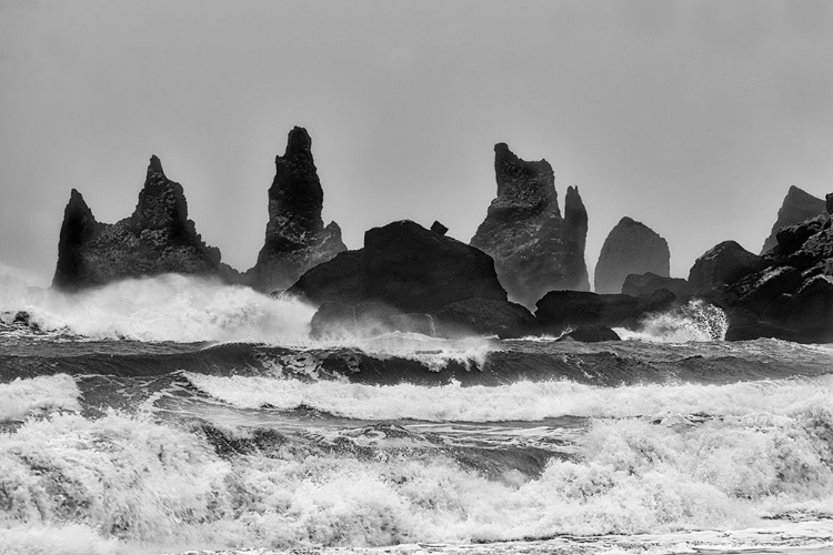 Picture of STORMY BEACH