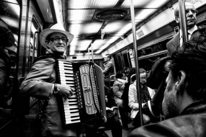 Picture of MUSIC ON THE SUBWAY