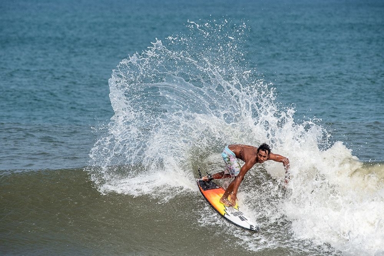 Picture of SURFING AT CHENNAI