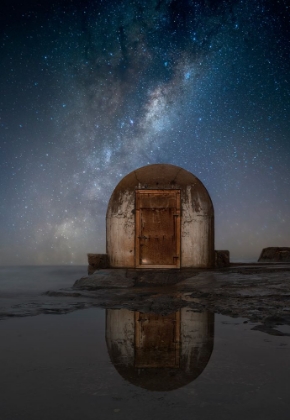 Picture of LONELY HUT