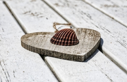 Picture of WOODEN HEART