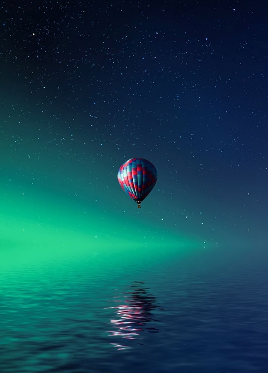 Picture of BALLOON ON LAKE BATLLAVA