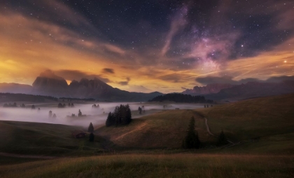 Picture of ALPE DI SIUSI AT NIGHT