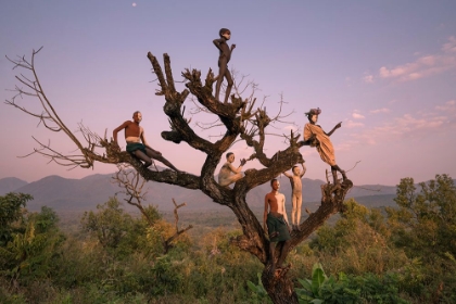 Picture of ETHIOPIAN SURI TRIBES